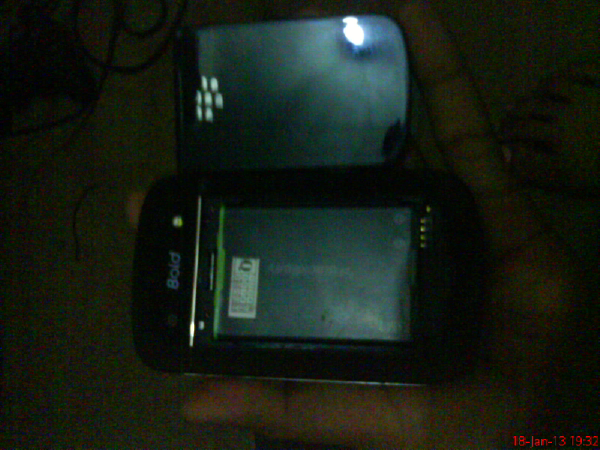 WTS blackberry BOLD 9900,ex garansi muraaaahhhhh...