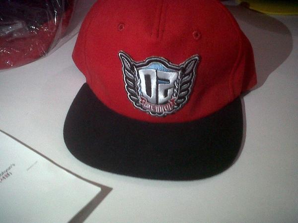 TOPI SNSD IGAB ' I GOT A BOY ' REPLIKA + EMBLEM !! GRAB IT FAST