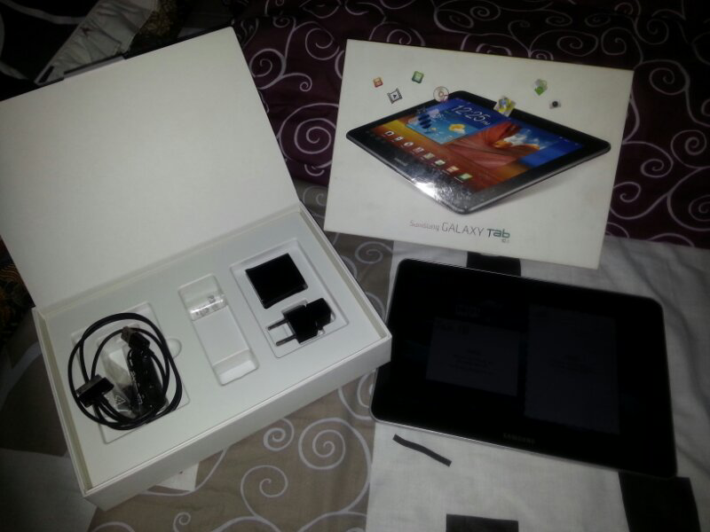 Jual Samsung Galaxy Tab 10.1" P7500 mulus 99%