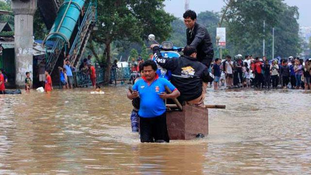 Semua berubah saat negara air menyerang jakarta!