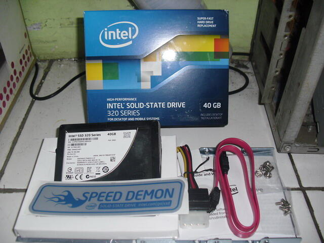 SSD INTEL BNOB 40GB SALE ... !!!