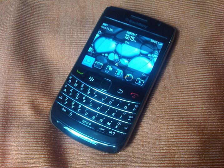 Dijual > Blackberry Onyx 9700 hitam mulussss (Malang)