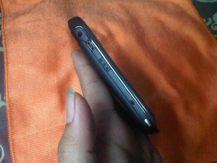 Dijual > Blackberry Onyx 9700 hitam mulussss (Malang)