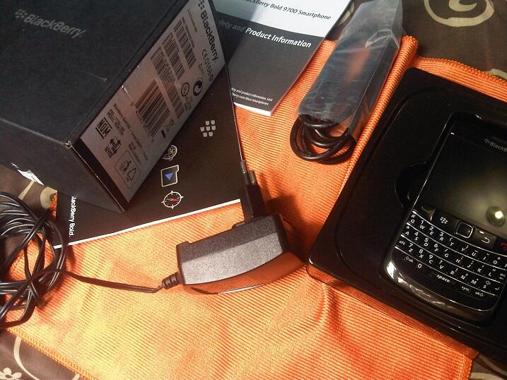 Dijual > Blackberry Onyx 9700 hitam mulussss (Malang)