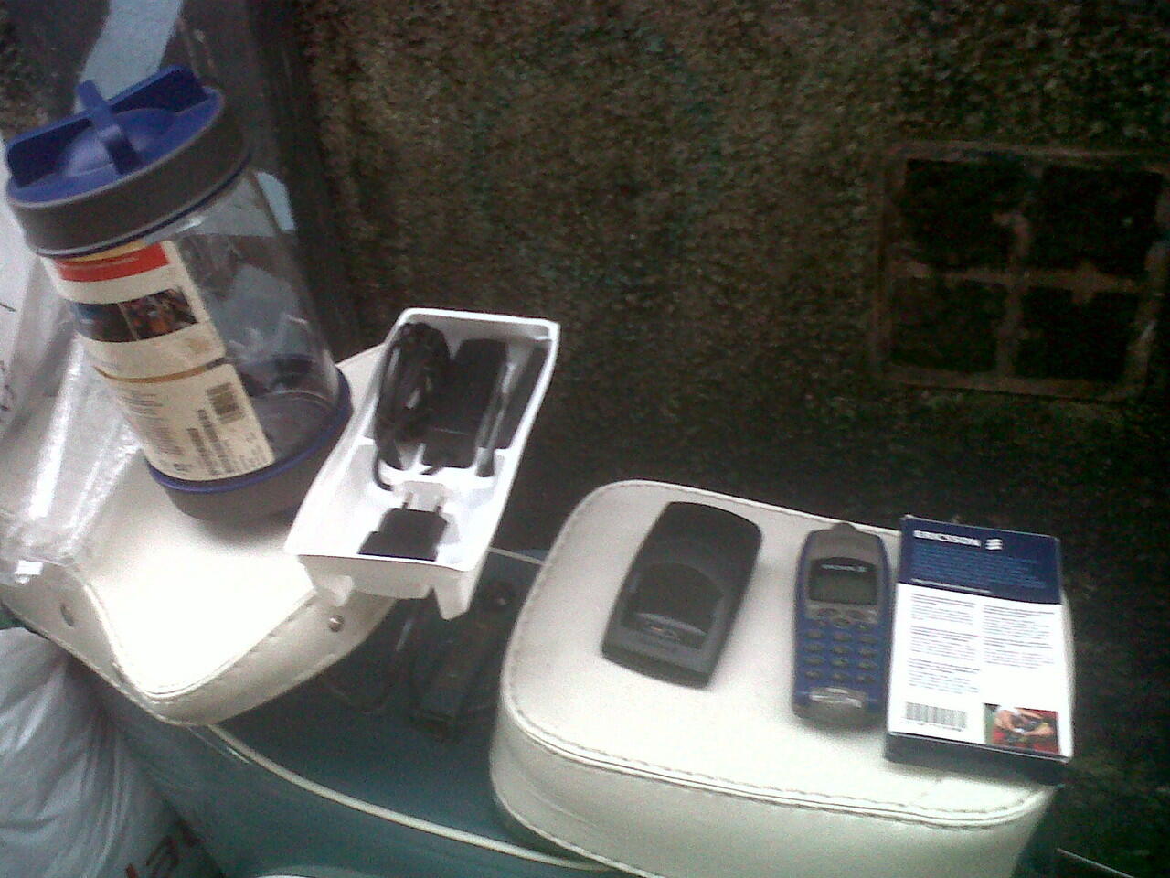Jual Ericsson R310 Full Set
