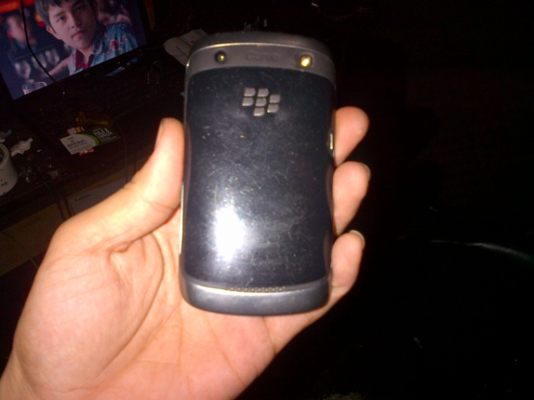Dijual murah bb apolo 1jtan !!! (butuh uang) siapa cepat dia dapat Gan !