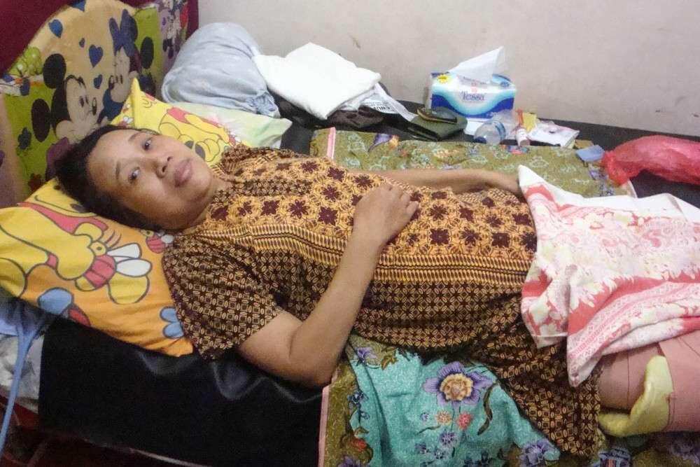 Miris gan! sudah kaki remuk kelindes truk , anak meninggal dan terancam bui 6 tahun