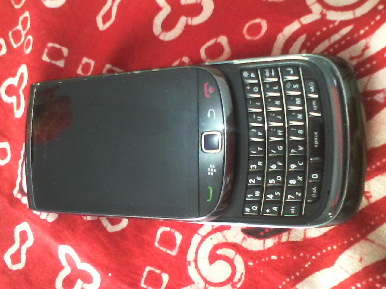 Dijual HP BB 9800 masih garansi Compaq