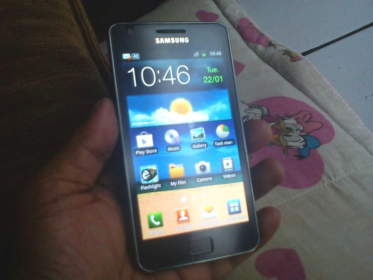 SAMSUNG GALAXY SII aka. GT-I9100 MULUS MASIH GARANSI