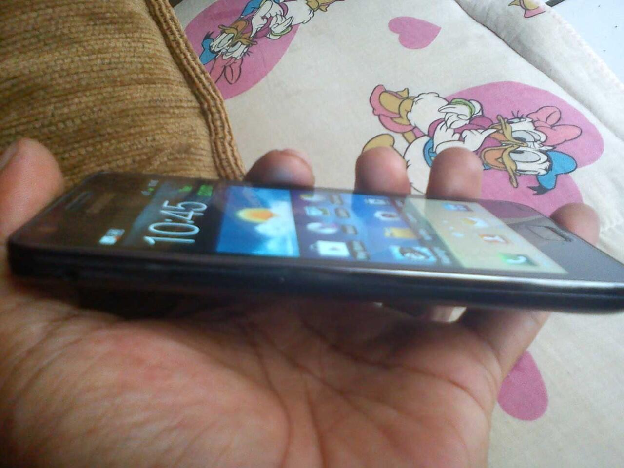 SAMSUNG GALAXY SII aka. GT-I9100 MULUS MASIH GARANSI
