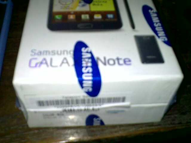 JUAL SAMSUNG GALAXY NOTE BIRU GT -N7000 BAGUS KAYAK BARU TANPA CACAT