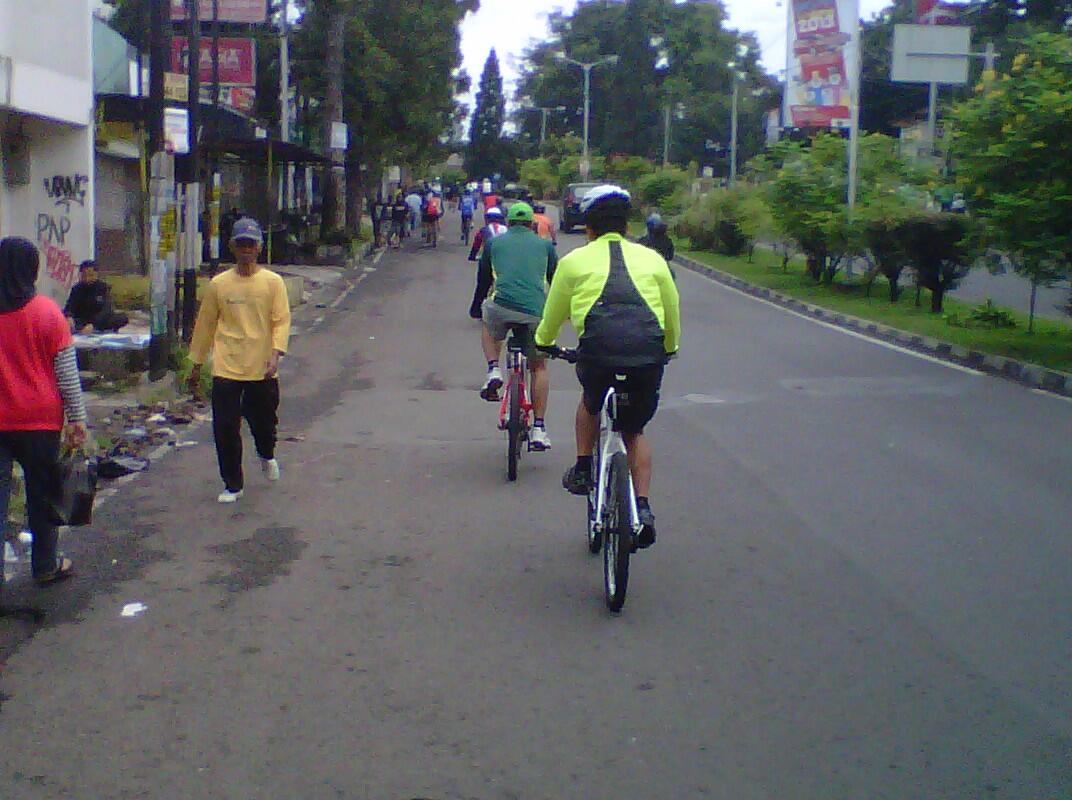 Warung Bandrek Dago, Trek Sepeda Yang Mantap