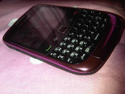 Blackberry CDMA Smartfrend 3G (9330) Bandung