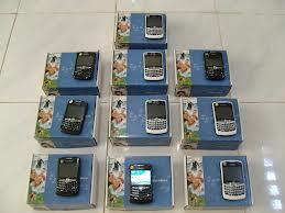 BLACKBERRY 8330 CDMA Garansi 2th Catur Utama injec smart+anty gores di antar ke rumah