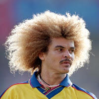 7 pesepakbola dengan gaya rambut unik