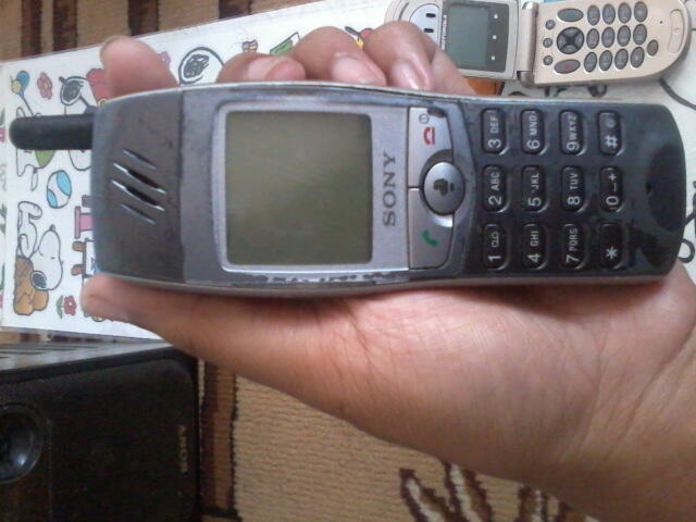 hp jadul sony cmd j5, siemens S6, motorola v66