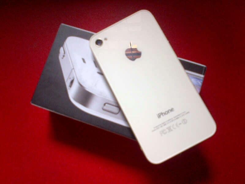jual Apple iPhone 4 16 Gb white second