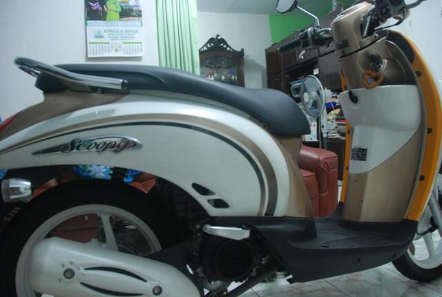 Terjual DI JUAL MOTOR  HONDA SCOOPY  TAHUN  2012  MURAH 