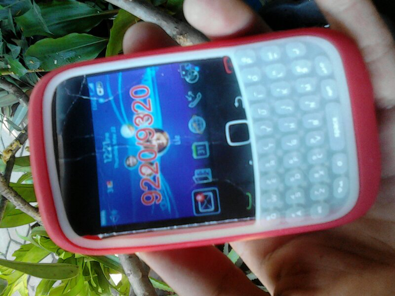 bb blackberry davis 9220 jogja pake 2 bulan Comtech - CTN