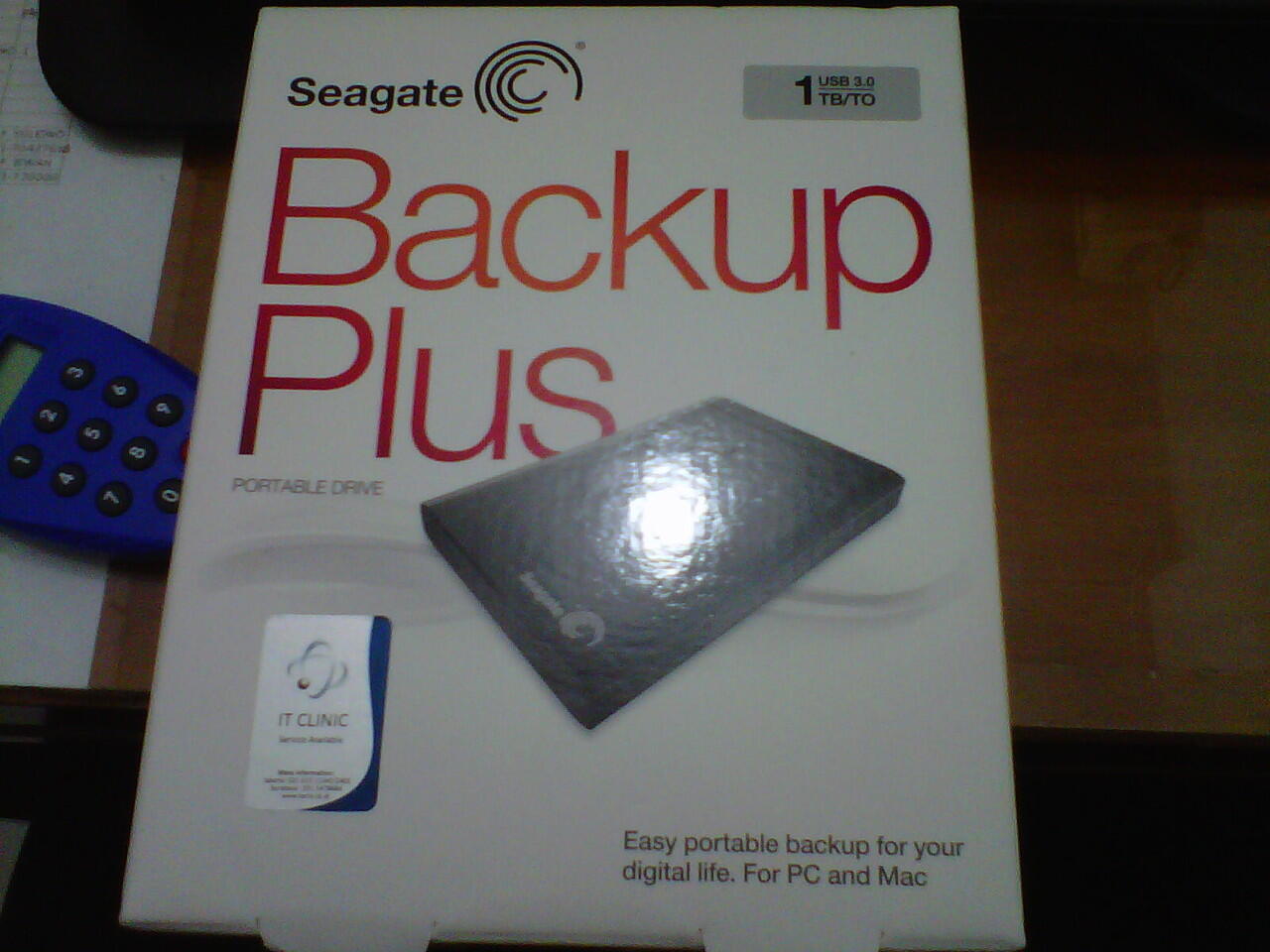 External SEAGATE Backup+ 1TB (1biji)