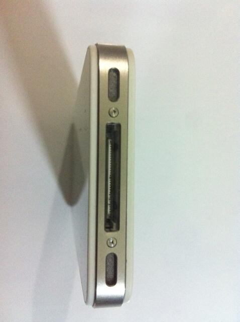 iPhone 4s 32gb White SU uncloked by Gevey MURAH siap pakai