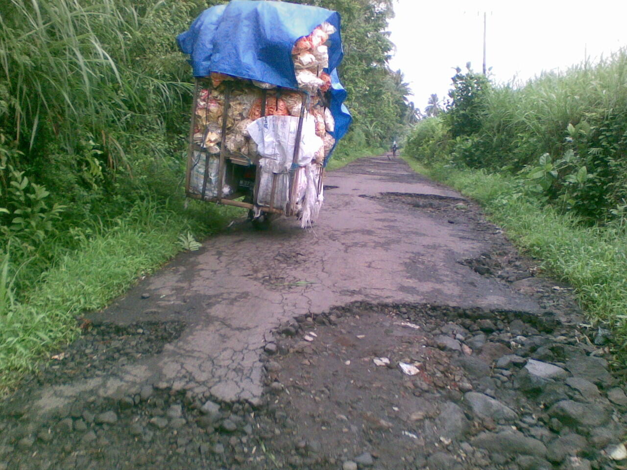 (only in INDONESIA) DON'T TRY LIKE THIS AT HOME
