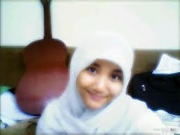 Fatin Shidqia Lubis , anak SMA yang suaranya CETARRRR ....!!!!