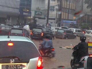 BANJIR BANDAR LAMPUNG (KUMPULAN BERITA DAN FOTO)