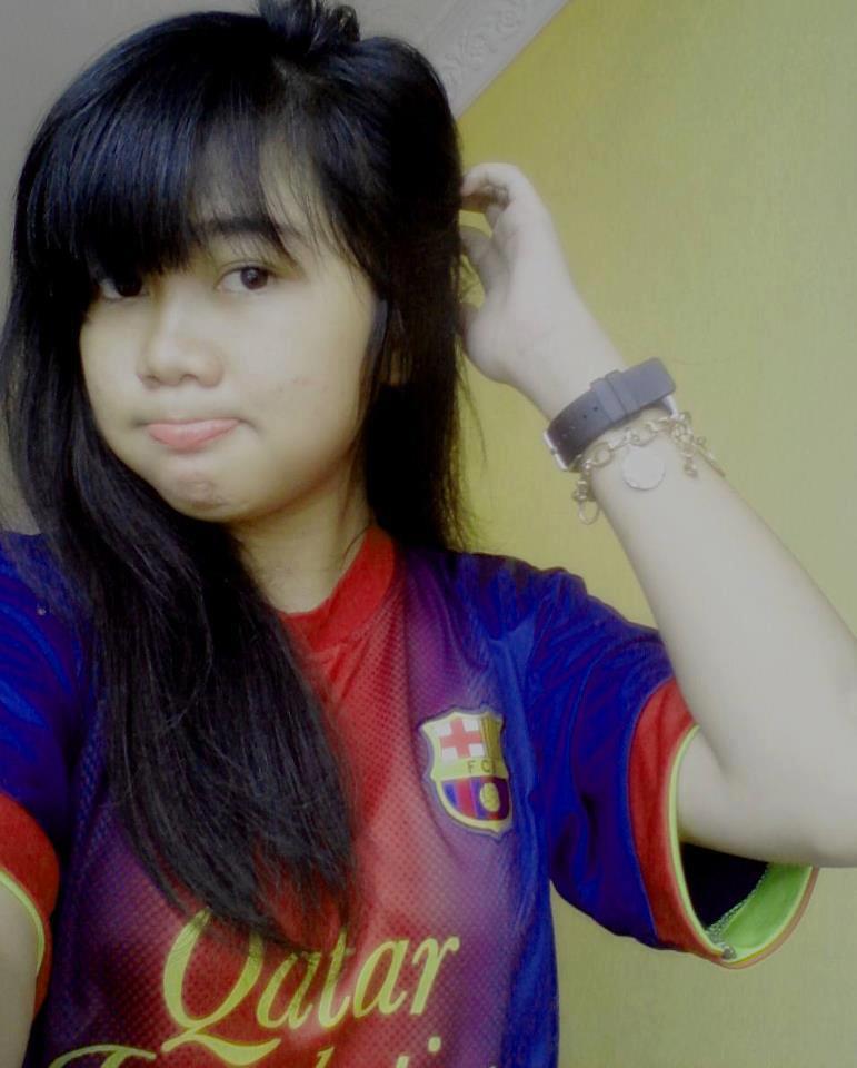 musimnya jersey yang dipakai wanita..