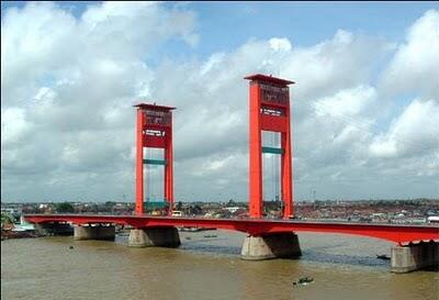 Sejarah Jembatan Ampera &amp; Proses Pembuatannya