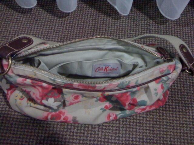 harga tas cath kidston original