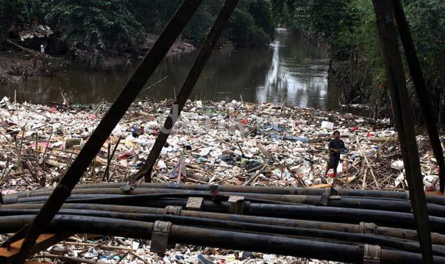 Pict : MIRIS | Foto Tumpukan SAMPAH sisa BANJIR