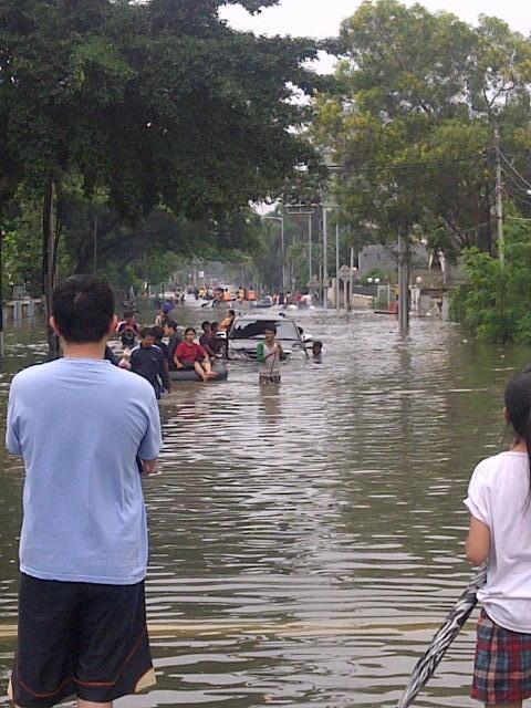 Foto - foto musibah banjir di sekitar pluit