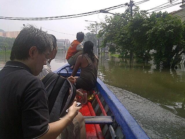 Foto - foto musibah banjir di sekitar pluit