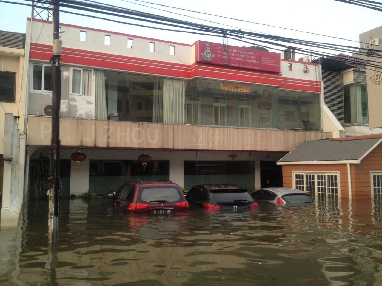 Foto - foto musibah banjir di sekitar pluit