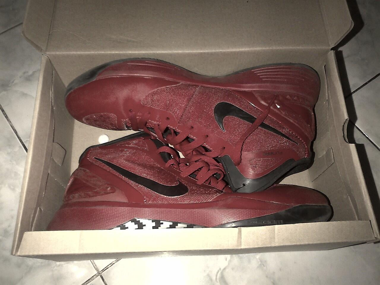 nike hyperdunk flywire