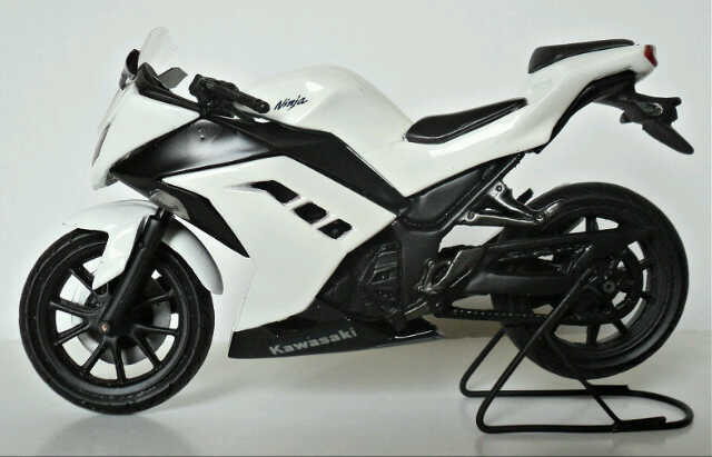 ### Miniatur Ninja 250 R ( Bisa Custom ) asli Handmade, Masuk dulu gan ###