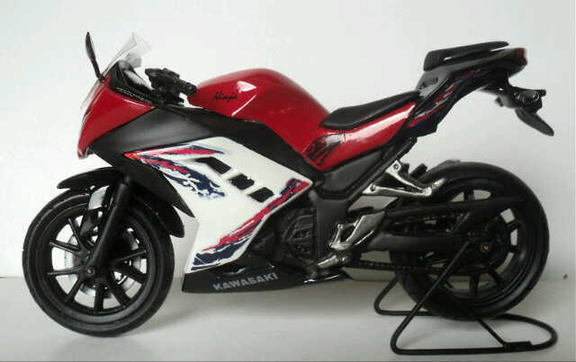### Miniatur Ninja 250 R ( Bisa Custom ) asli Handmade, Masuk dulu gan ###