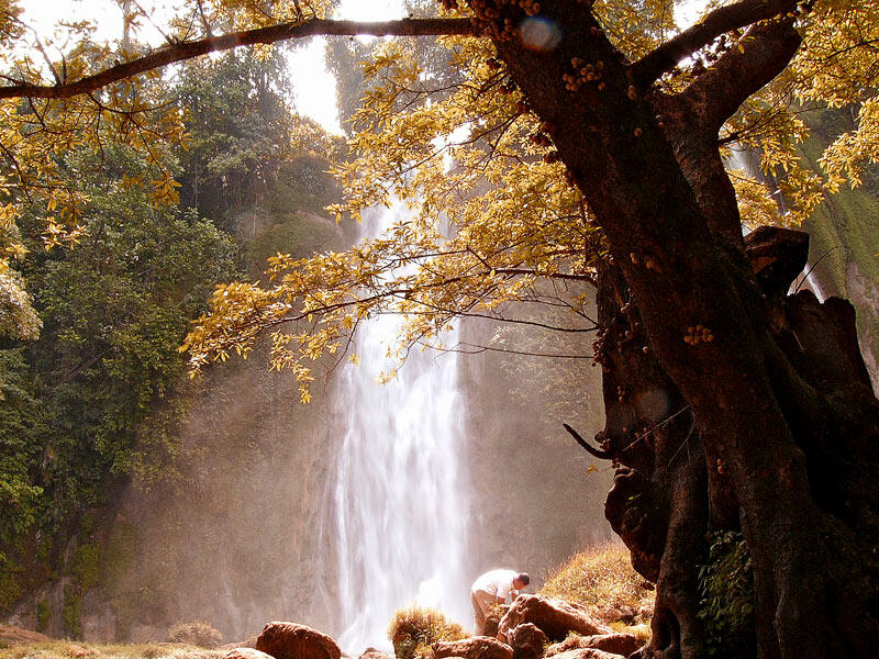 ♣ Keindahan Alam Curug Cikaso ♣