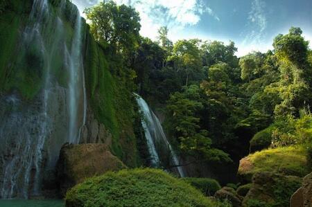 ♣ Keindahan Alam Curug Cikaso ♣