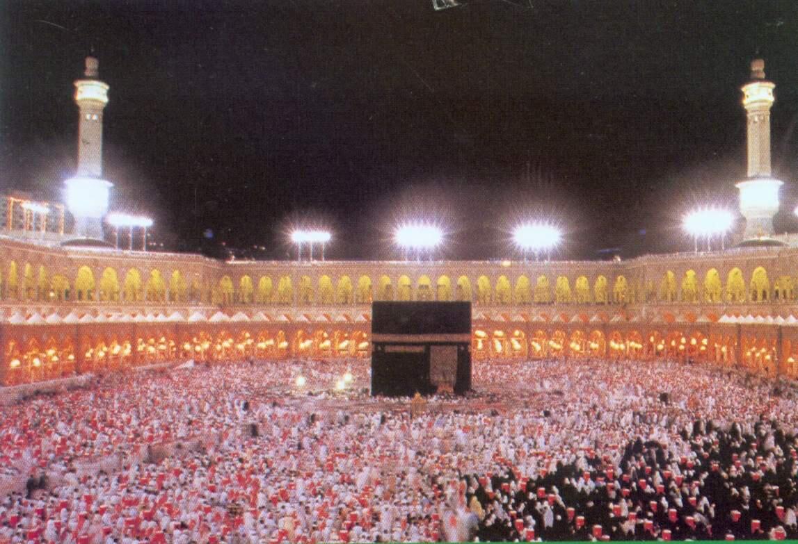 Kelahiran Bayi yang menjadi Suri Tauladan Panutan Umat Muslim di Dunia