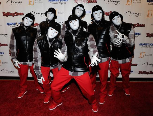 &#91;VIDEO&#93; Jabbawockeez The Legendary Dancer