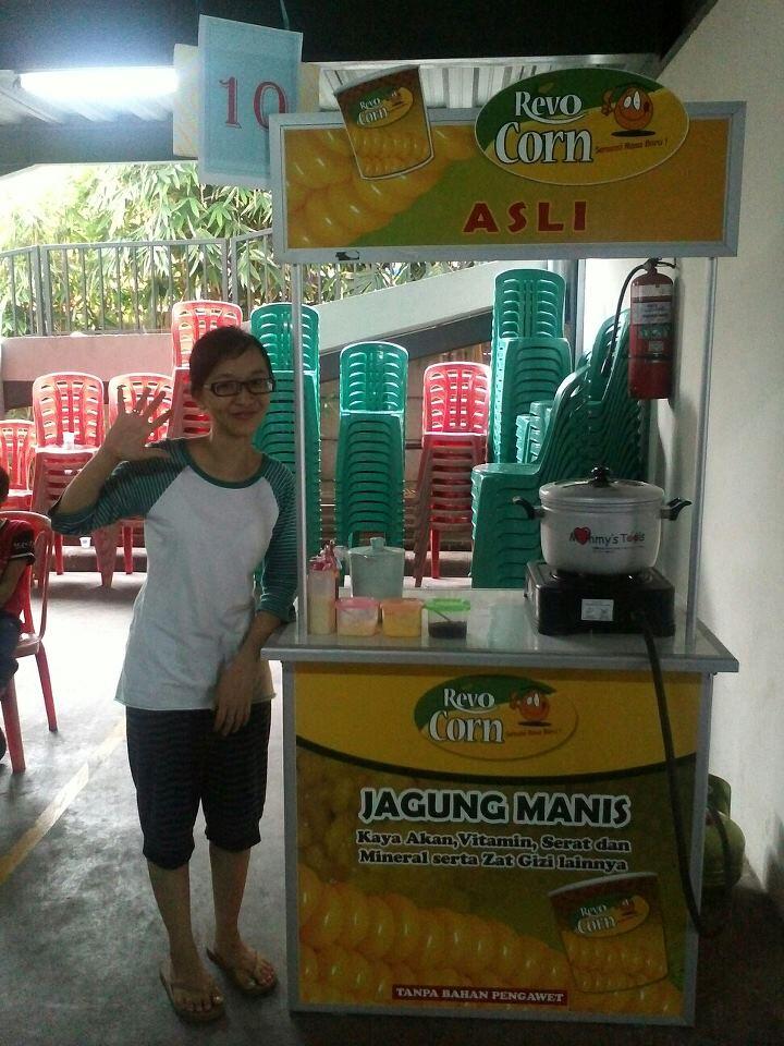Booth ex jualan jagung manis, cuma dipake sebulan
