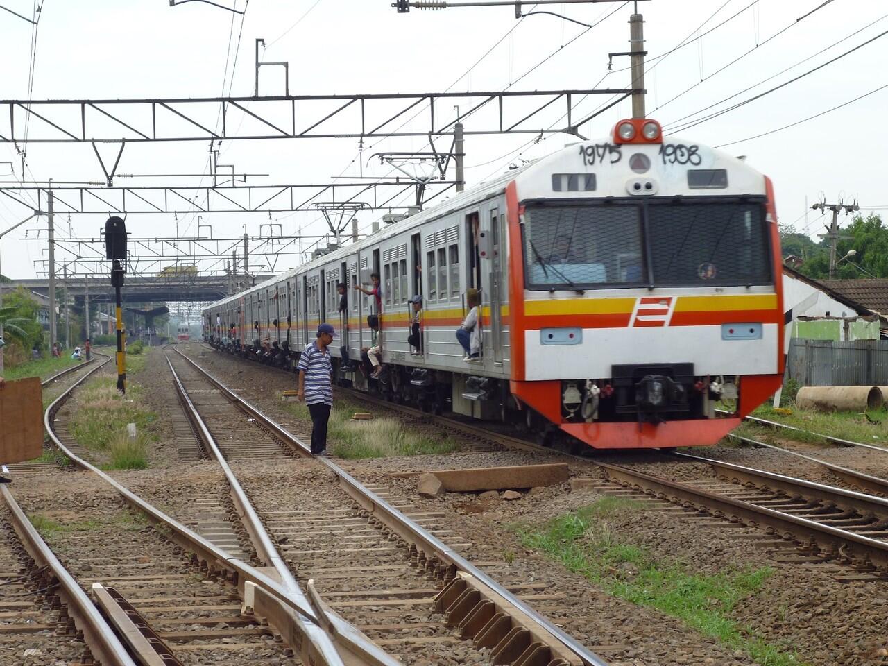 Angkutan Umum yang Aman, Nyaman, dan Terjangkau