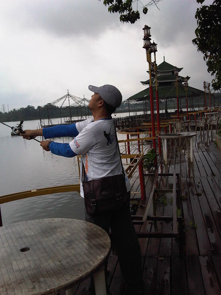 FR &quot;Kopdar Castinger JABODETABEK BANDUNG&quot; Setu Gunung Putri, 27 Januari 2013