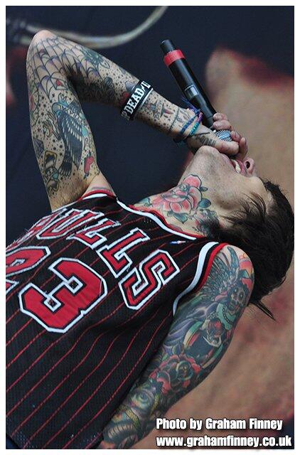 mitch lucker screaming