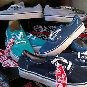 Vans Autentic Poplite,Era 59,Old school,California, bahan sued & canvas + sol gum