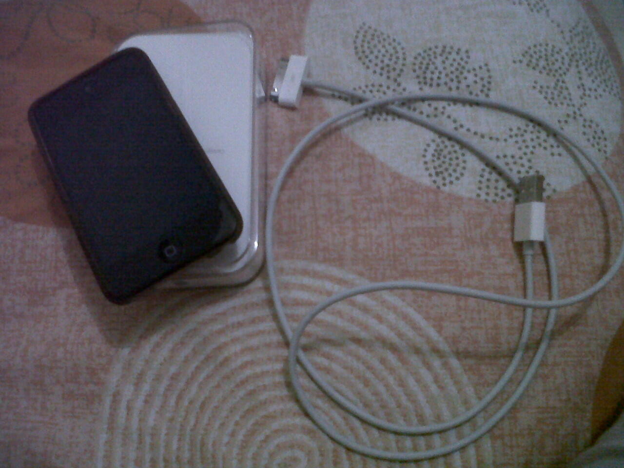 Jual second ipod 4th gen 32 GB muraah gan!