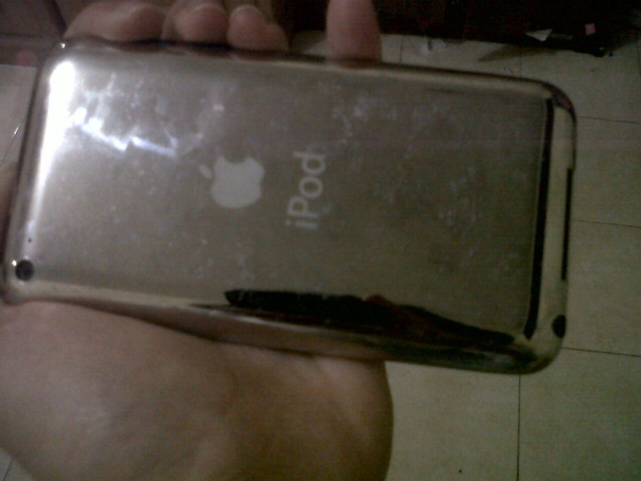 Jual second ipod 4th gen 32 GB muraah gan!