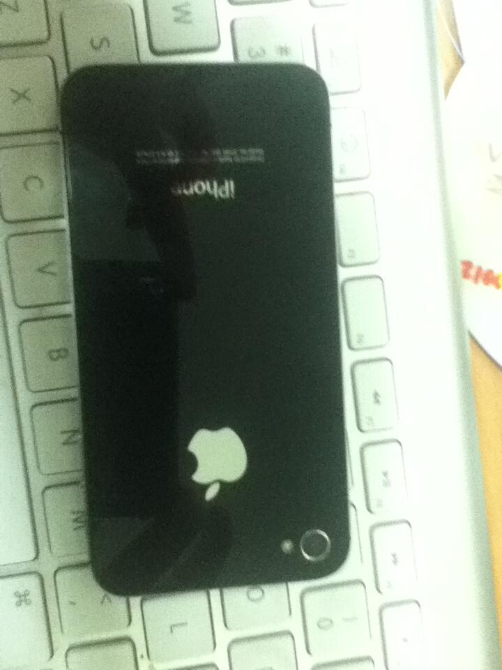 WTS Iphone 4 8gb CDMA Murah aja gan!!!